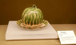 吃瓜宴会穿越,一场古今交融的奇幻之旅